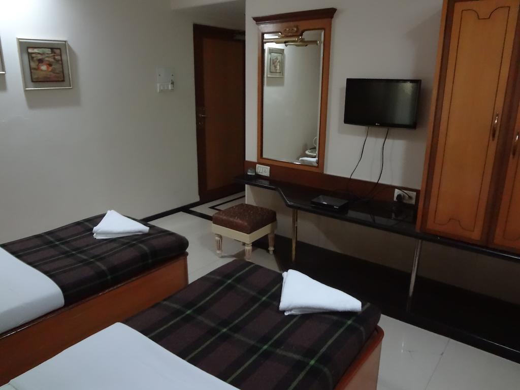 Hotel Ashwin Mumbai Rum bild