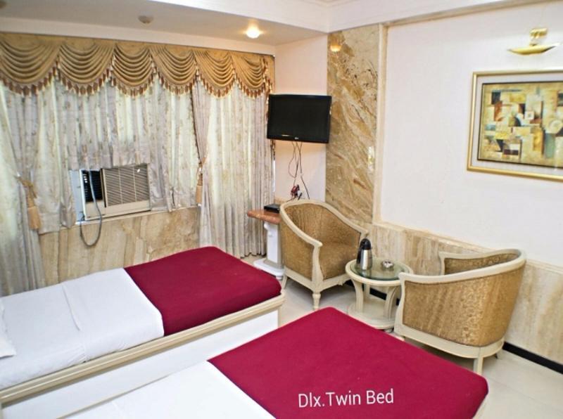 Hotel Ashwin Mumbai Exteriör bild