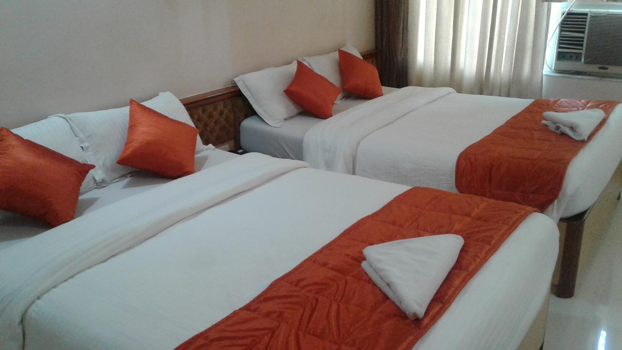 Hotel Ashwin Mumbai Exteriör bild